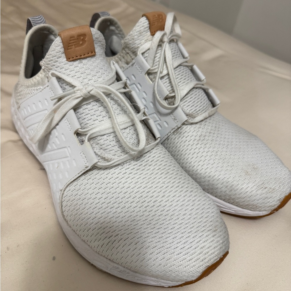 New Balance White and Tan Athletic Shoes 11.5